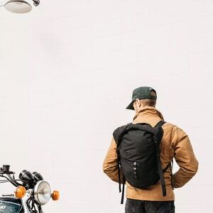 Tanner Goods Lite Pack - Onyx (Black) - NEVER USED